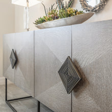 Load image into Gallery viewer, Ballast Crest Cove | Land O’Lakes